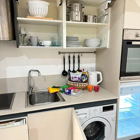 Apartman Paceville - 5b - Modern By Clubs & Sea San Ġiljan