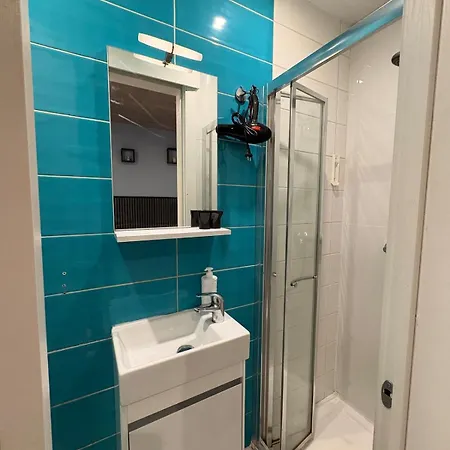 Paceville - 5b - Modern By Clubs & Sea