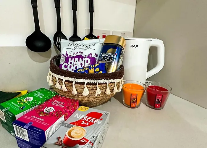 Lägenhet Paceville - 5b - Modern By Clubs & Sea *