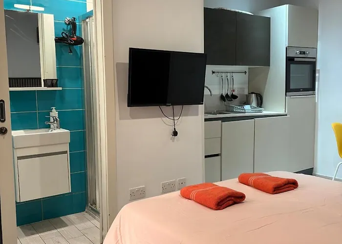 Paceville - 5b - Modern By Clubs & Sea * St. Julian's